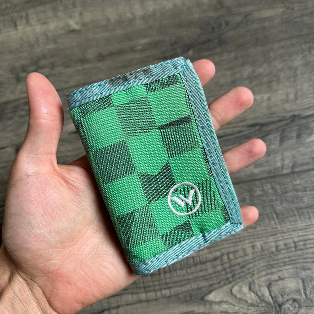 Plaid Vintage Y2K Shaun Shawn White Skater Green Wallet BiFold Cardhodler